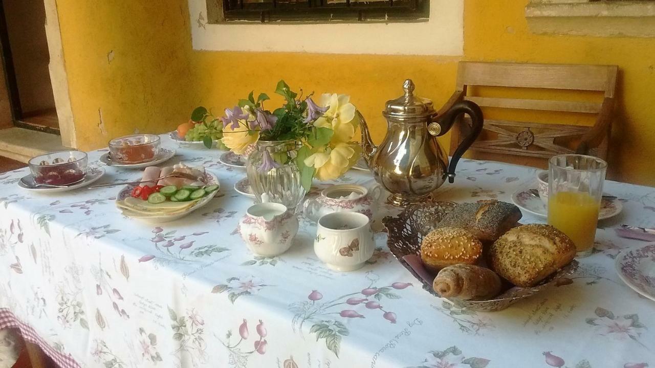 לינה וארוחת בוקר Wiedendorf Marienschloessl מראה חיצוני תמונה